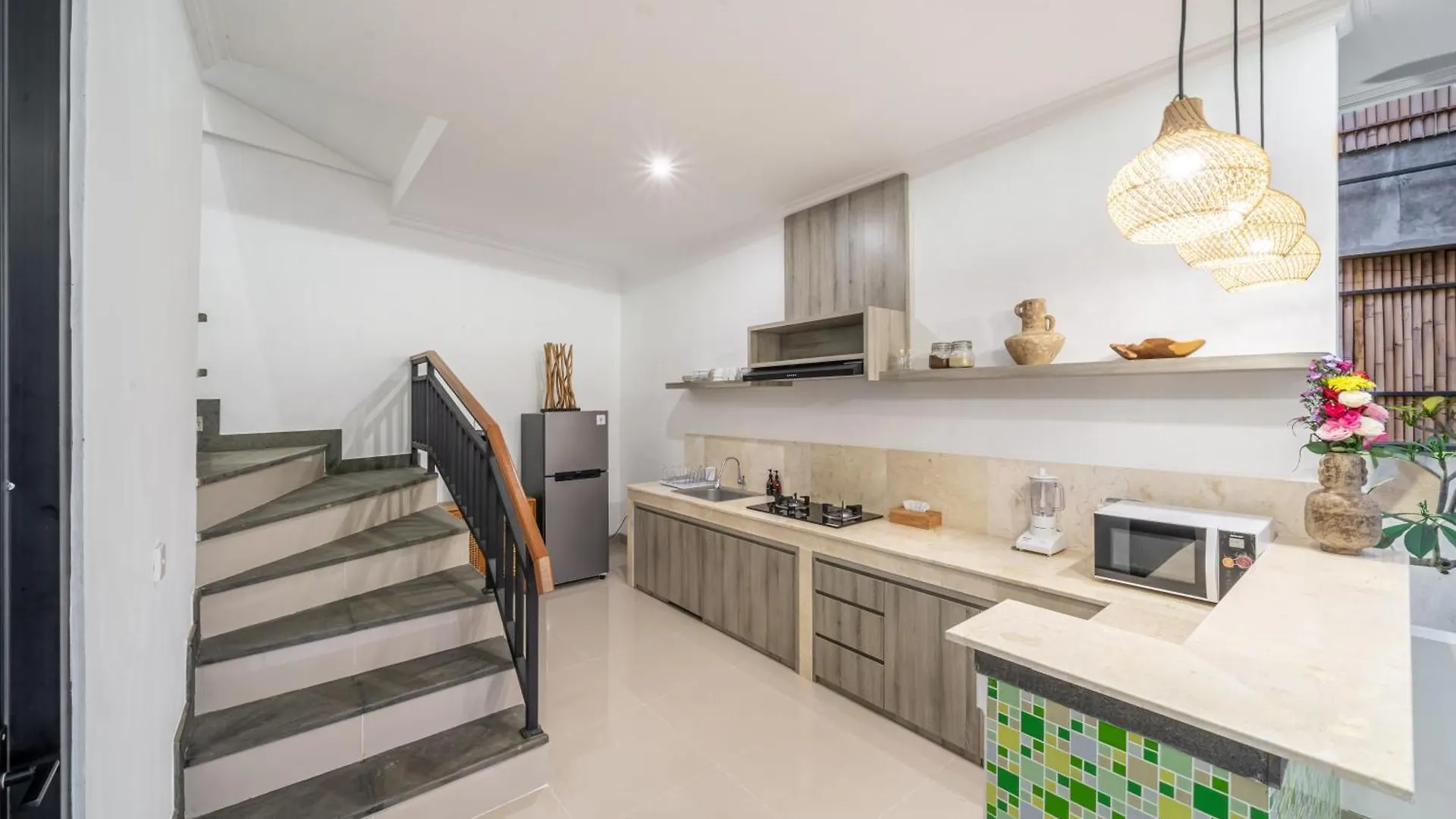 Hidden Gem Revealed - Book Now & Save On Your Brand New Ubud Jungle Villa 3Br! Ubud (Bali)